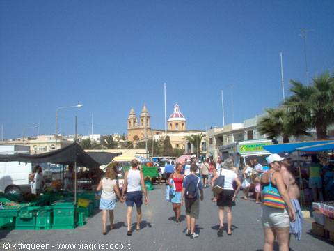 IL FISHING VILLAGE