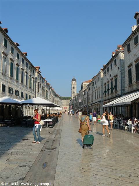 DUBROVNIK - Stradun