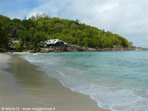 Anse Takamaka