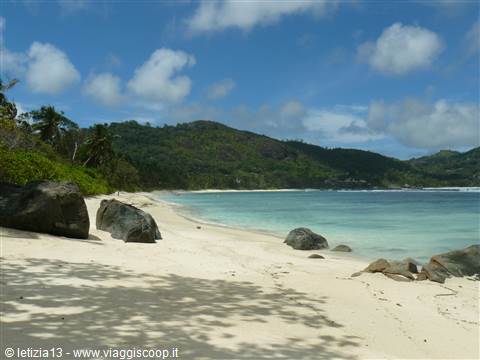 Baie Lazare
