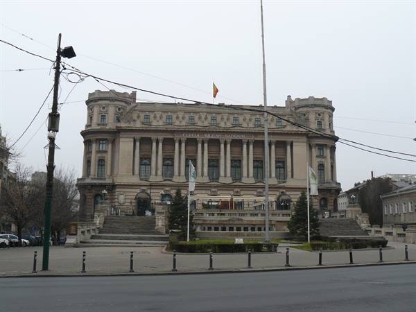 Bucarest - Piata Drapelului