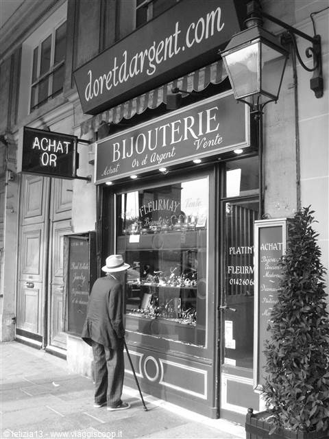 Rue de Rivoli
