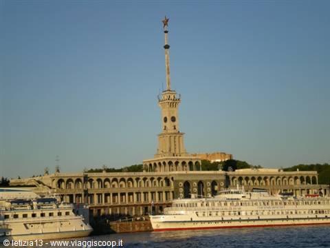 Imbarchi sulla Moscova
