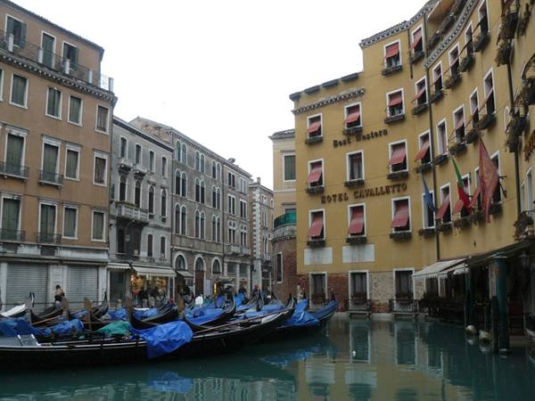 Calle Goldoni
