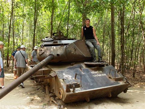 SAIGON - CU CHI TUNNELS