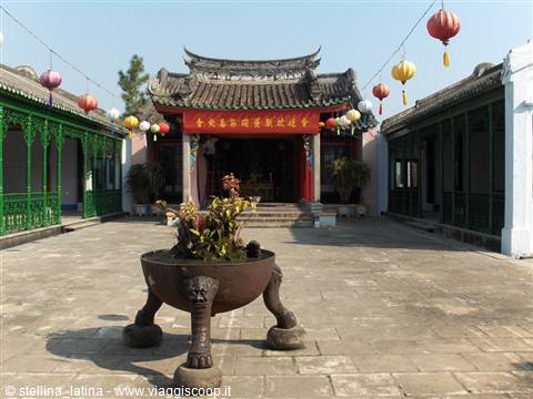 Hoi An: le case antiche, congregazioni e altari