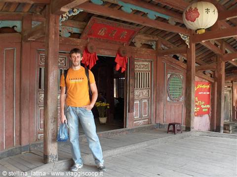 Hoi An: le case antiche, congregazioni e altari