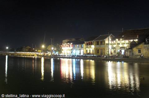 Hoi An: le case antiche, congregazioni e altari