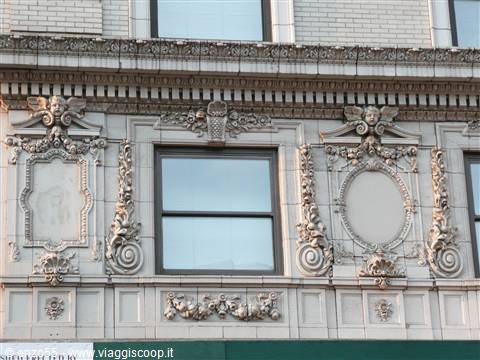 N.Y. Hotel Paramount