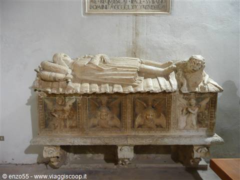 S.Marco d'Alunzio- sarcofago dei Principi Filangeri