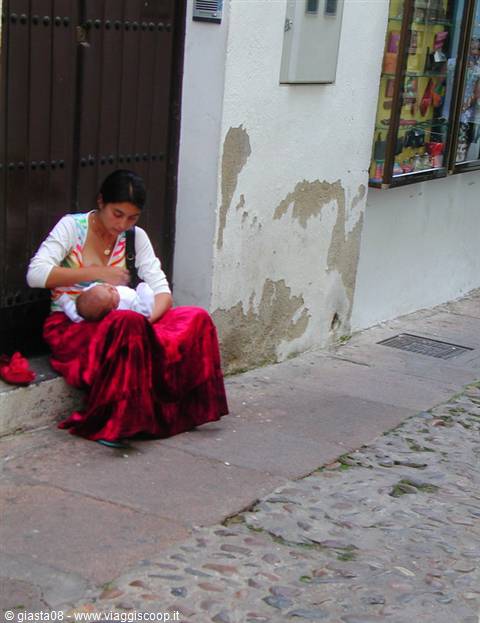 gitana andalusa con bimbo