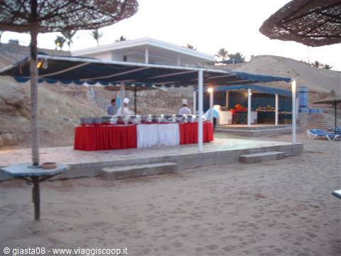 Cena Self-Service in spiaggia