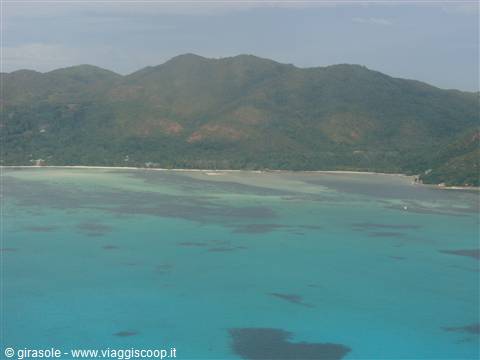atterrando a Praslin..