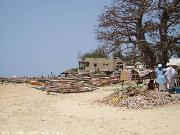 Villaggio di pescatori sulla spiaggia di Saly