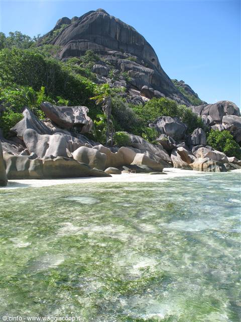 Anse source D'Argent Un mare dai mille colori