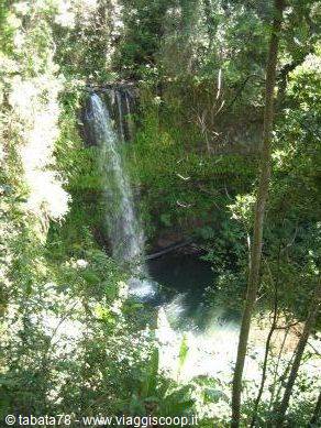 Tour del nord - Montagne d'Ambre, piccola cascata -