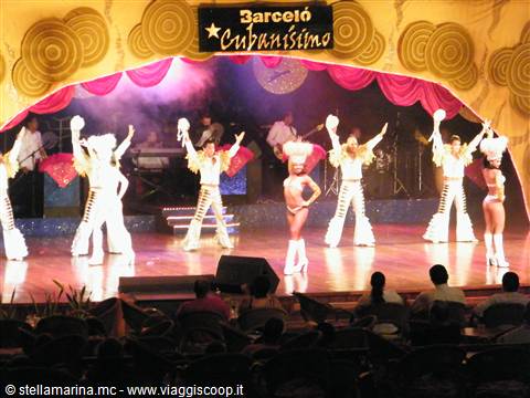 spettacolo al teatro Kukulkan