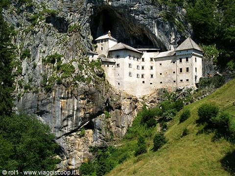Castello di Predjama
