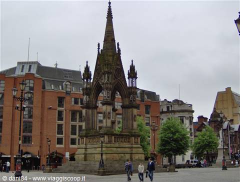 albert square 2