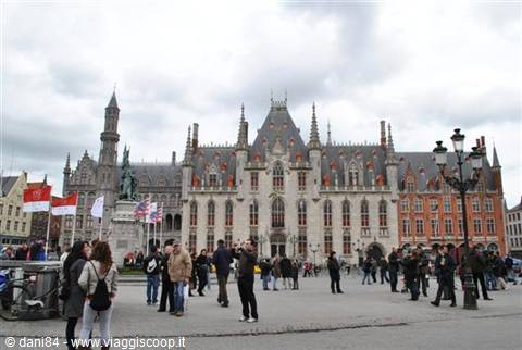 Brugge market square