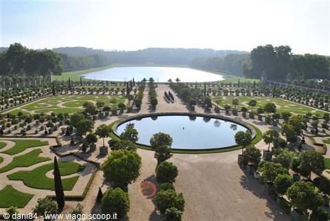 Versailles
