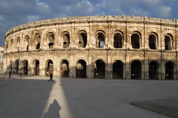 Nimes