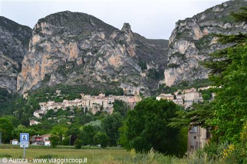 Moustiers Sainte-Marie: la stella della Provenza