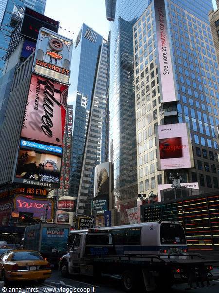 Broadway Av.