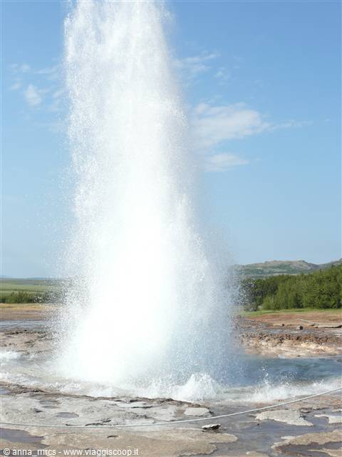 Strokkur - Geysir