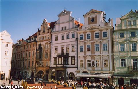 Staromestske Namesti (Piazza Vecchia)