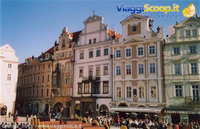 Staromestske Namesti (Piazza Vecchia)