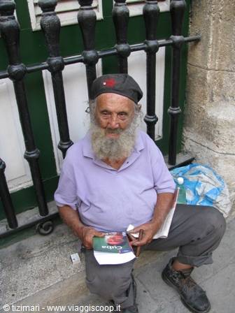 é proprio lui, sulla copertina della Lonely Planet!! Havana