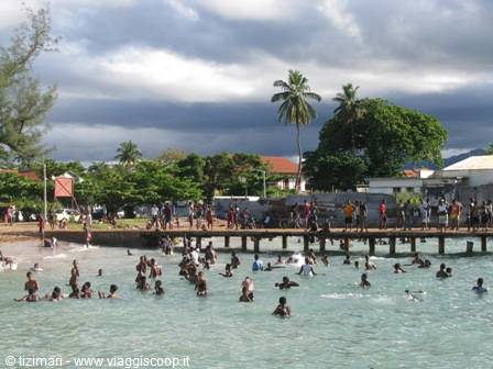 Praia Museu, domenica in spiaggia