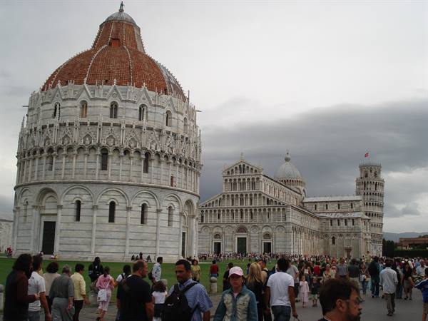 Piazza dei miracoli