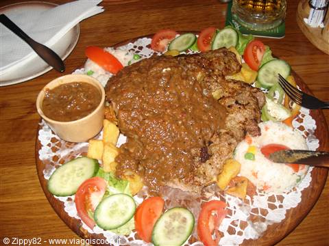 Invitante cibo Ungherese