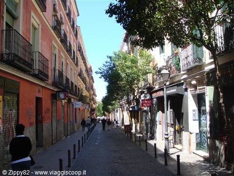 Per le strade del quartiere Malasana