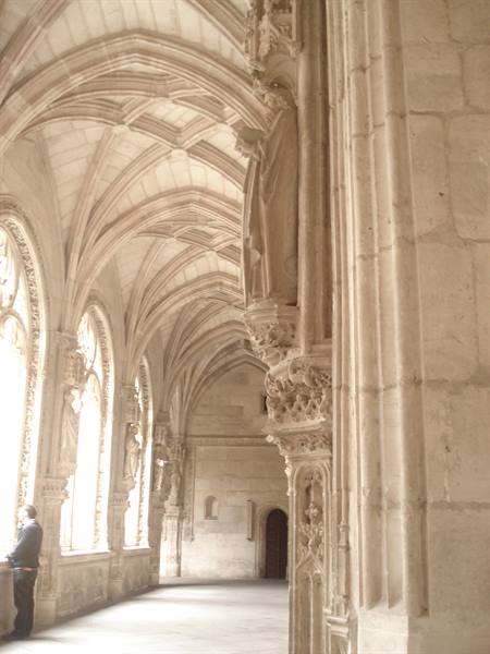il chiostro del monasteiro de los Reyes
