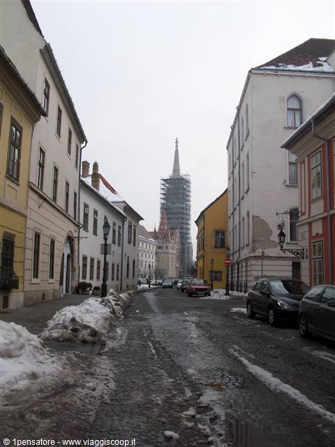 l campanile della chiesa di Mattia