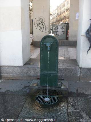 Una fontana