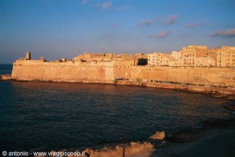 Tour a Malta