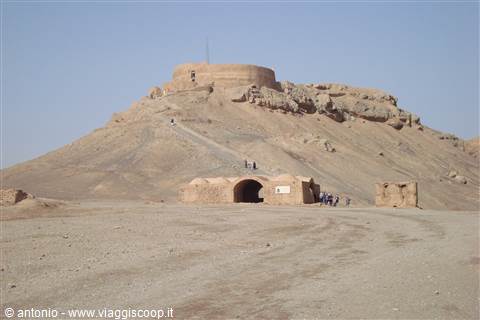 Yazd Torri del silenzio