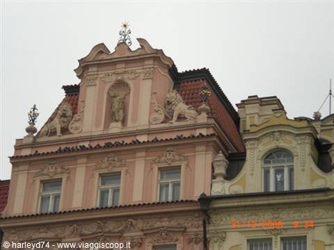 stupendo dettaglio tetto palazzo 2