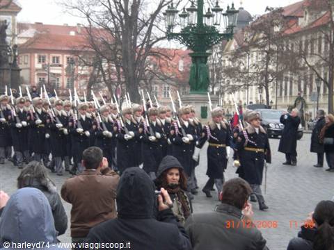 cambio guardia reale