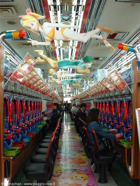 un pachinko semivuoto...ma solo perchè ancora presto...