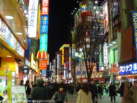 sera a spasso per shinjuku