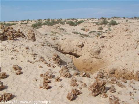 Cava di "rose del deserto"