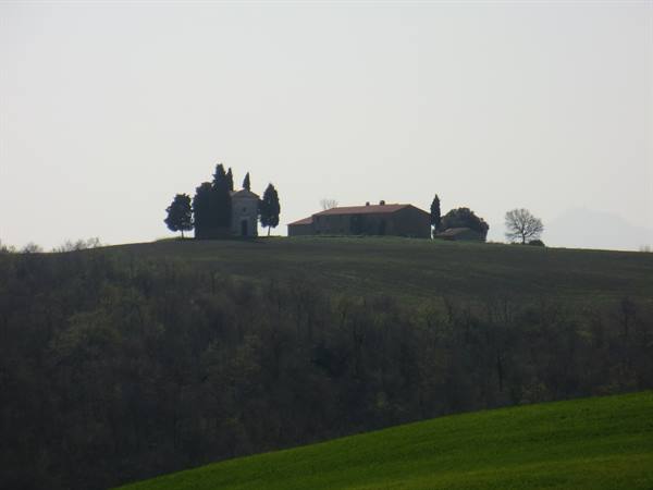 Cappelletta tra San Quirico e Pienza