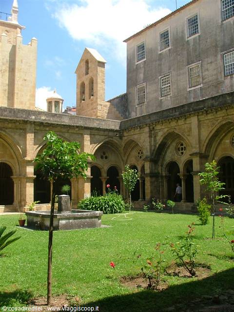 Coimbra, chiostro della Sé Nova 2