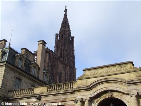 STRASBURGO - La Cattedrale dal Palazzo de Rohan