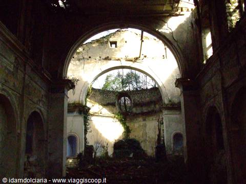 MELITO IRPINO - Interno della Basilica
